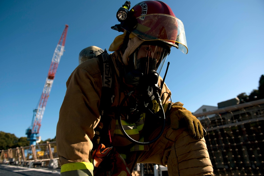 USS Curtis Wilbur integrated fire drill