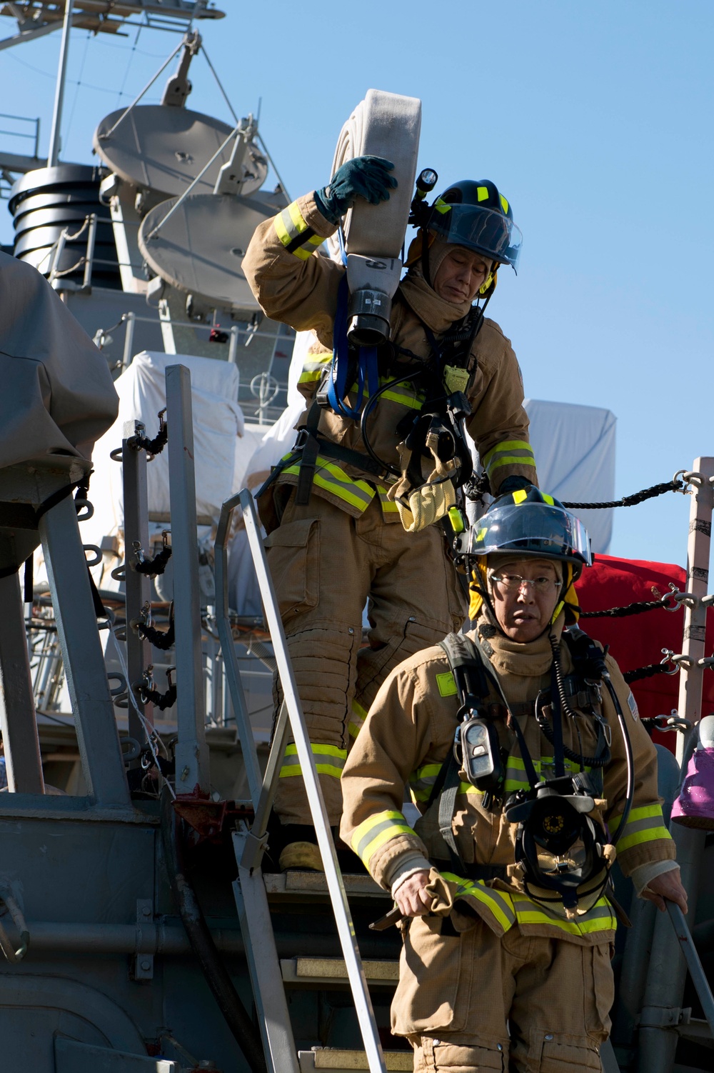 USS Curtis Wilbur integrated fire drill