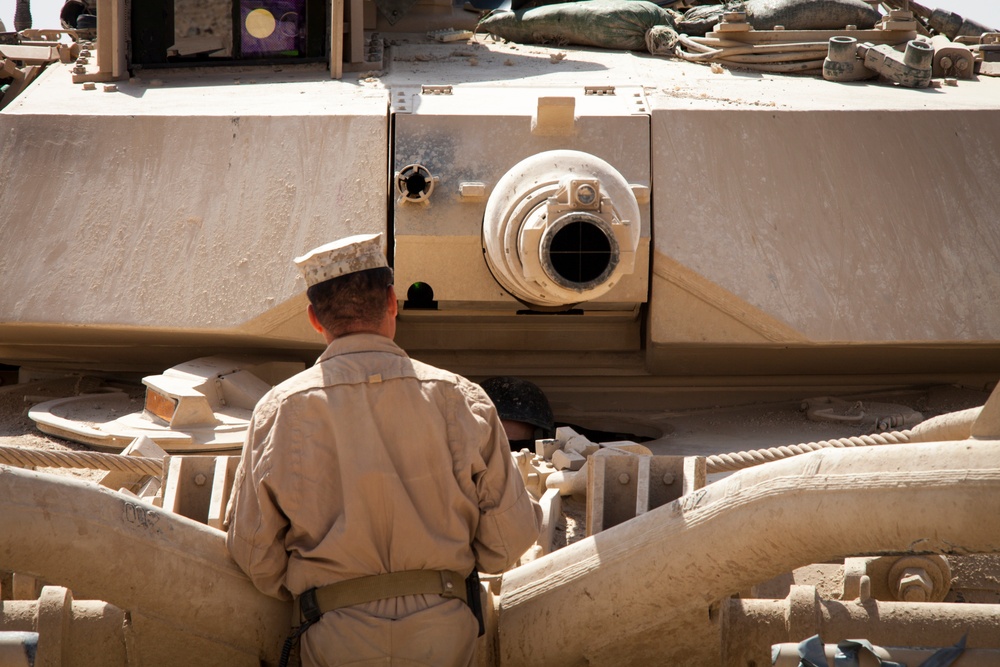 Delta Company tanks roll through Shir Ghazay