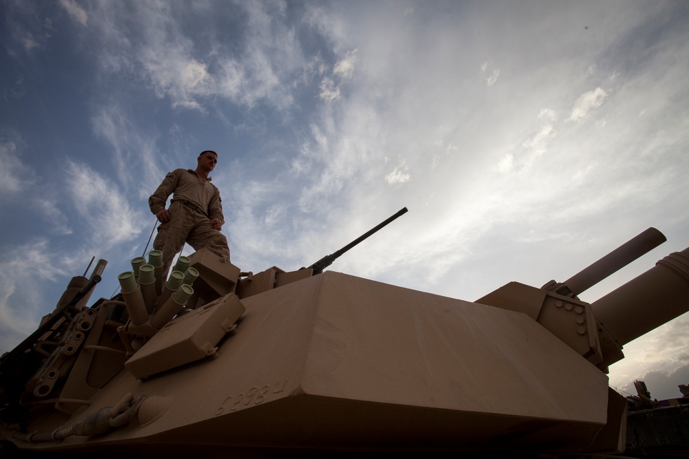 Delta Company tanks roll through Shir Ghazay