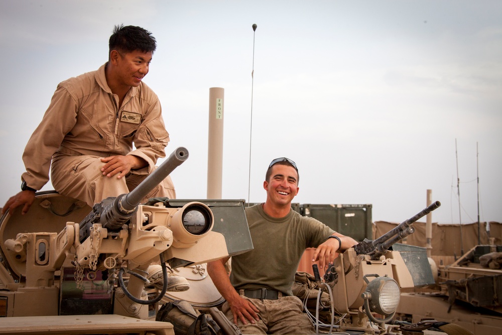 Delta Company tanks roll through Shir Ghazay