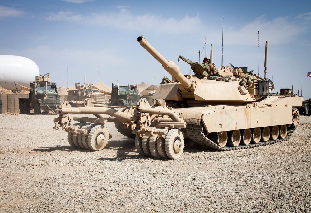 Delta Company tanks roll through Shir Ghazay