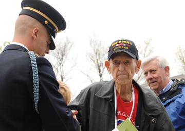Soldiers honor one of their own