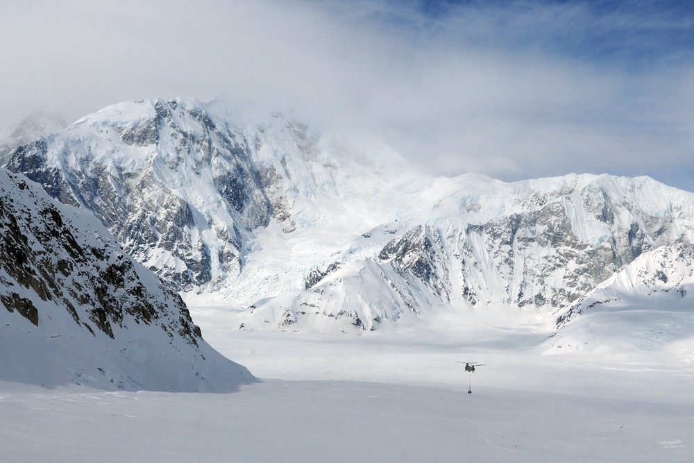 Army aviators assist National Park Service