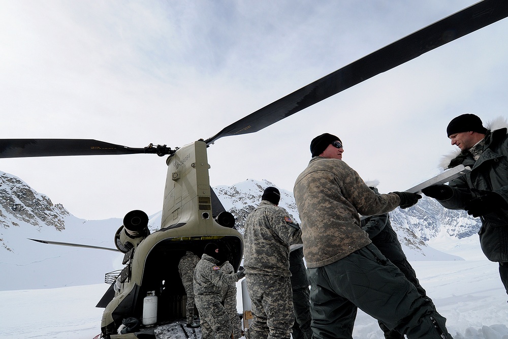 Army aviators assist National Park Service