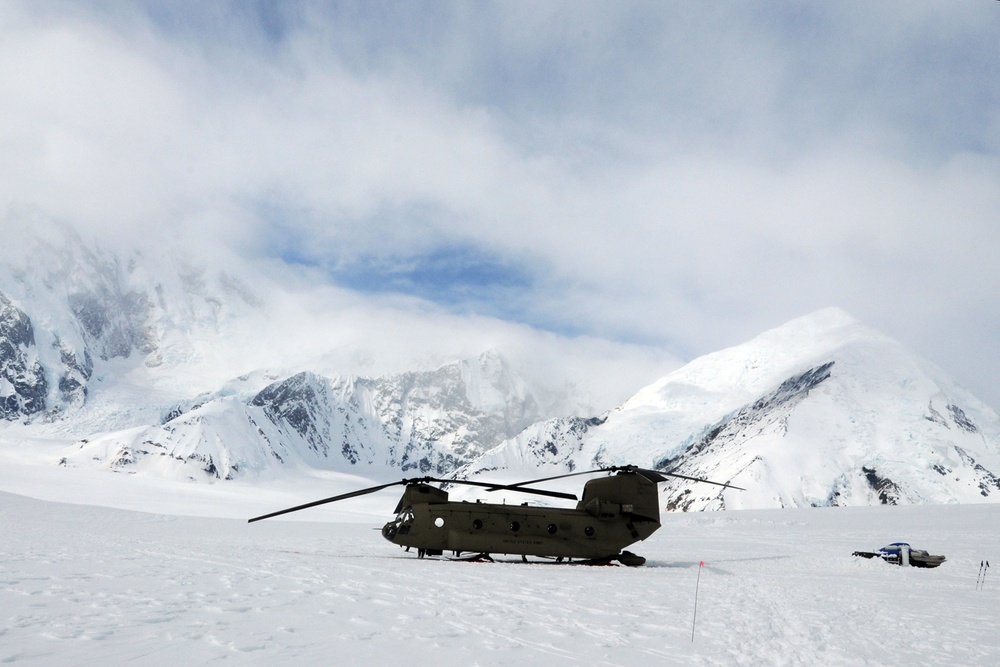 Army aviators assist National Park Service