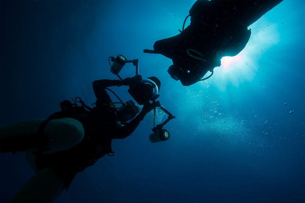 Underwater Photo Team