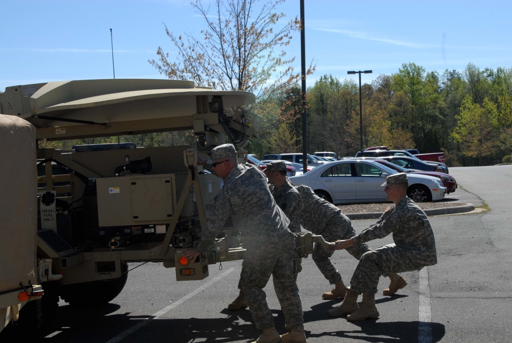 NC National Guard Signal Company prepares for annual training