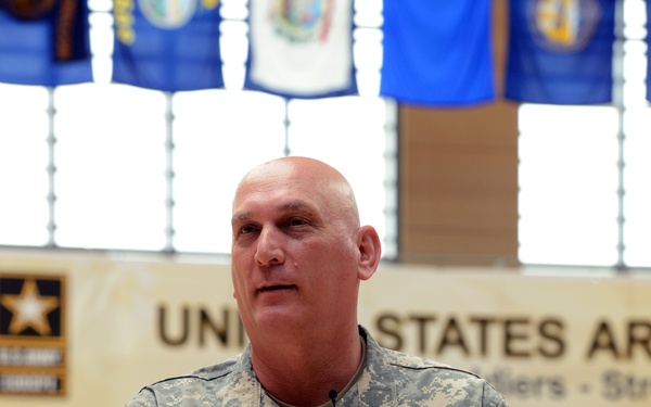 US Army Chief of Staff Gen. Raymond T. Odierno Visits Wiesbaden