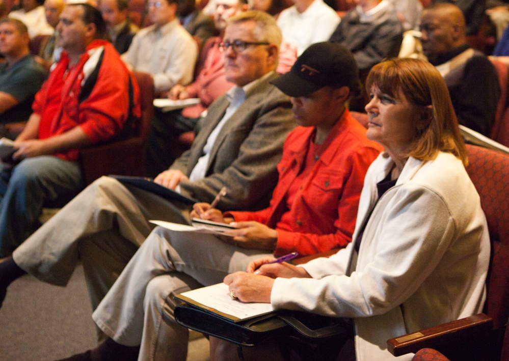 MCIEAST, NAVFAC outreach helps small businesses thrive