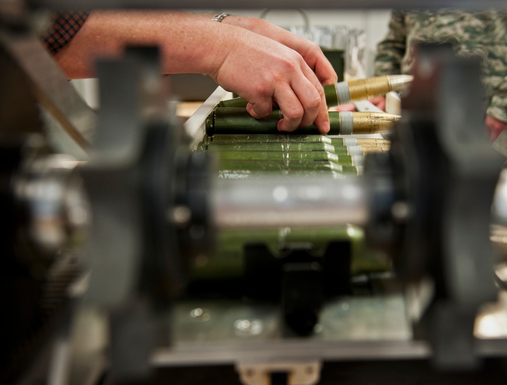 Eglin munitions unit creates ammo linker for AFSOC