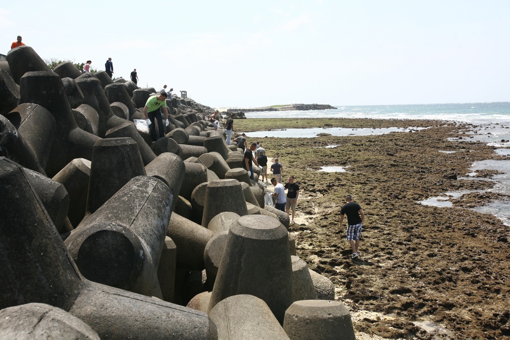 Earth Day activities benefit environment on Okinawa