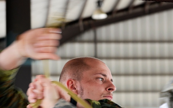 Operation Federal Eagle unites U.S., German paratroopers