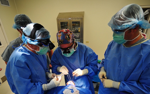 New Horizons surgical team changes lives in Belize