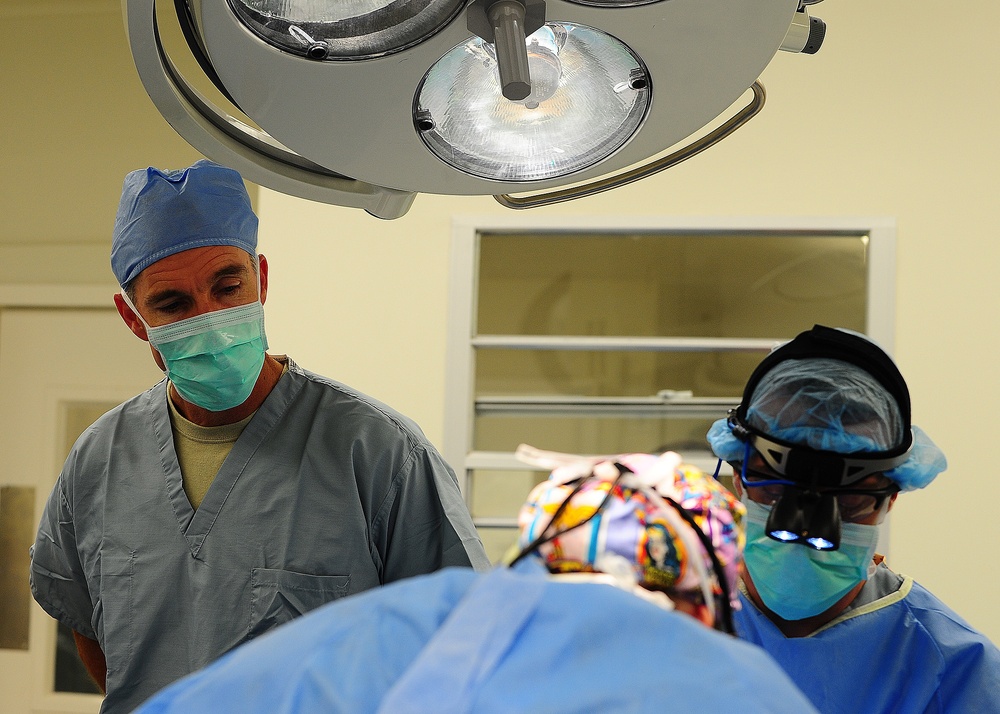 New Horizons surgical team changes lives in Belize