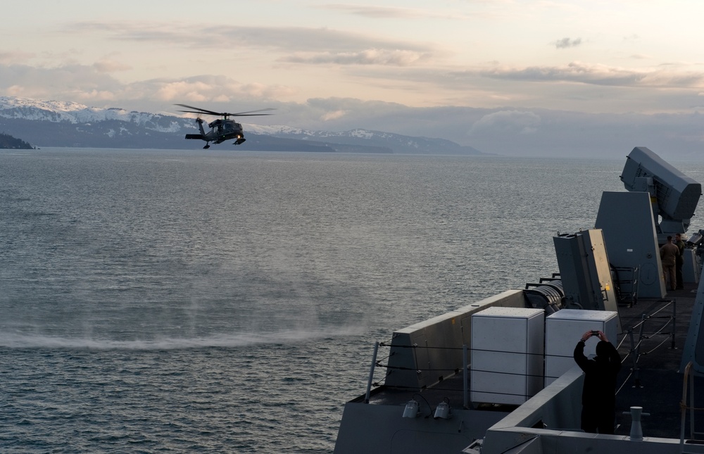 Pave Hawks land on USS Anchorage