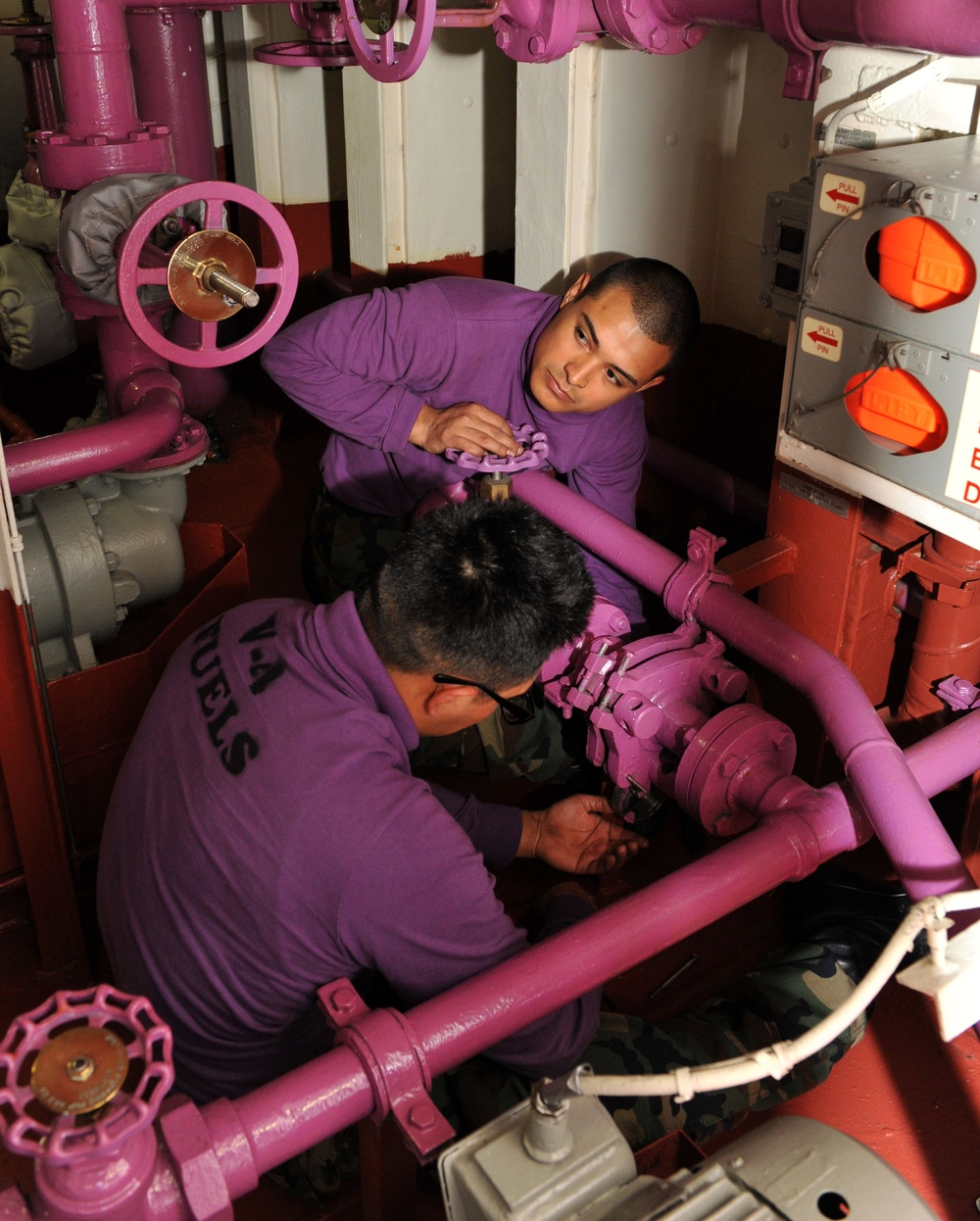 USS Bonhomme Richard maintenance