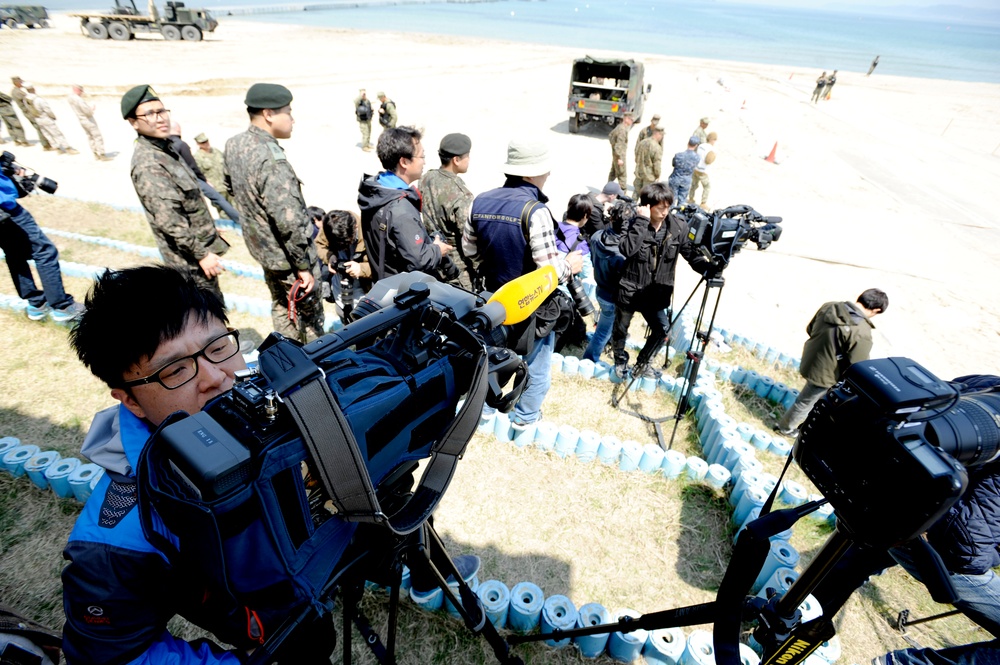 United States and South Korean forces participate in Combined Joint Logistics Over the Shore (CJLOTS) military exercise on the Korean Peninsula