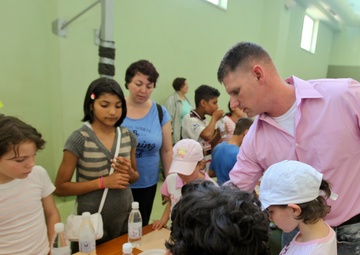 Marines, sailors lend a helping hand to children in Romania