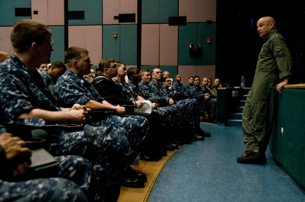 Naples-area Chief Petty Officer