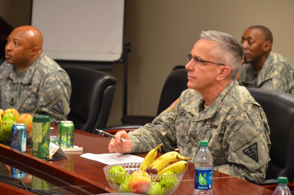Army Medical Command Reservists Gear Up for 2014 Yearly Training Brief