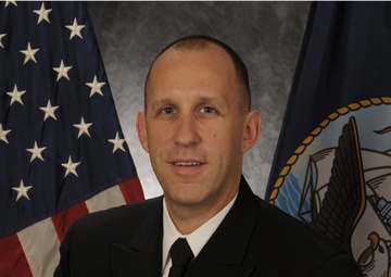 Misawa sailor earns 'On-the-Roof Gang' Award