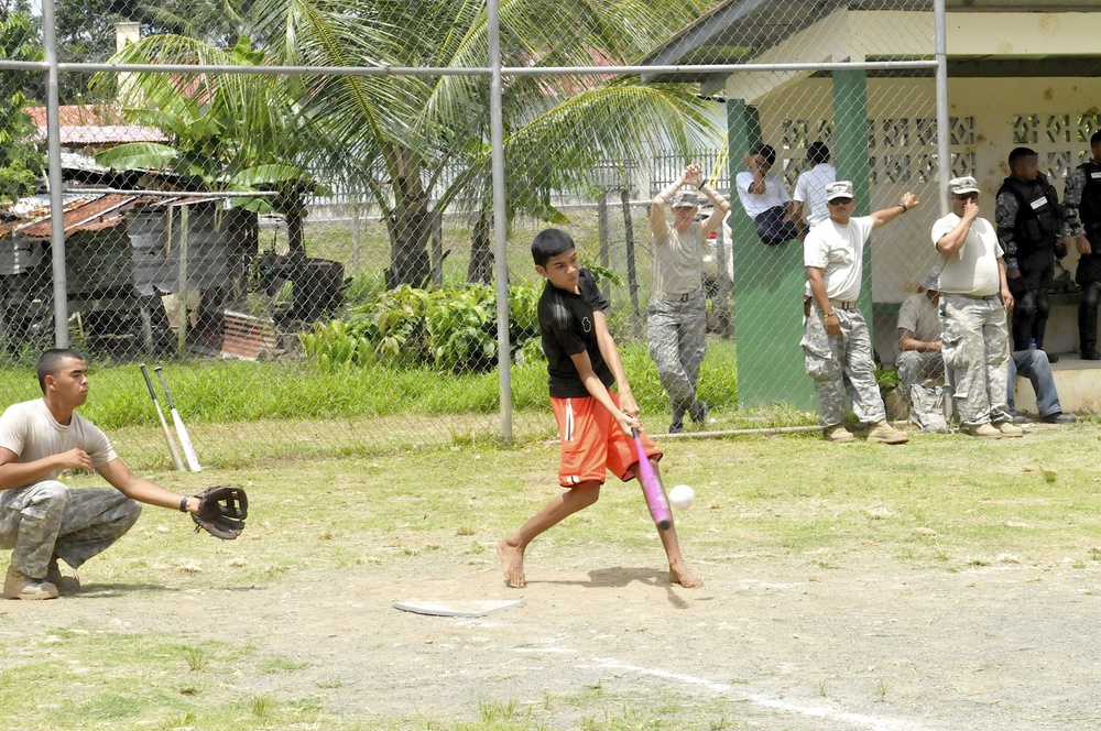Softball forges friendships during BTH-Panama