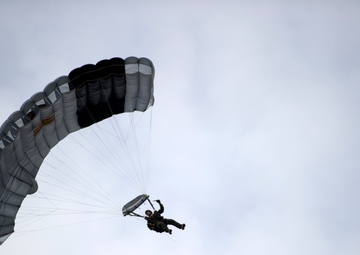 Emerald Warrior-American Canadian Airborne OP