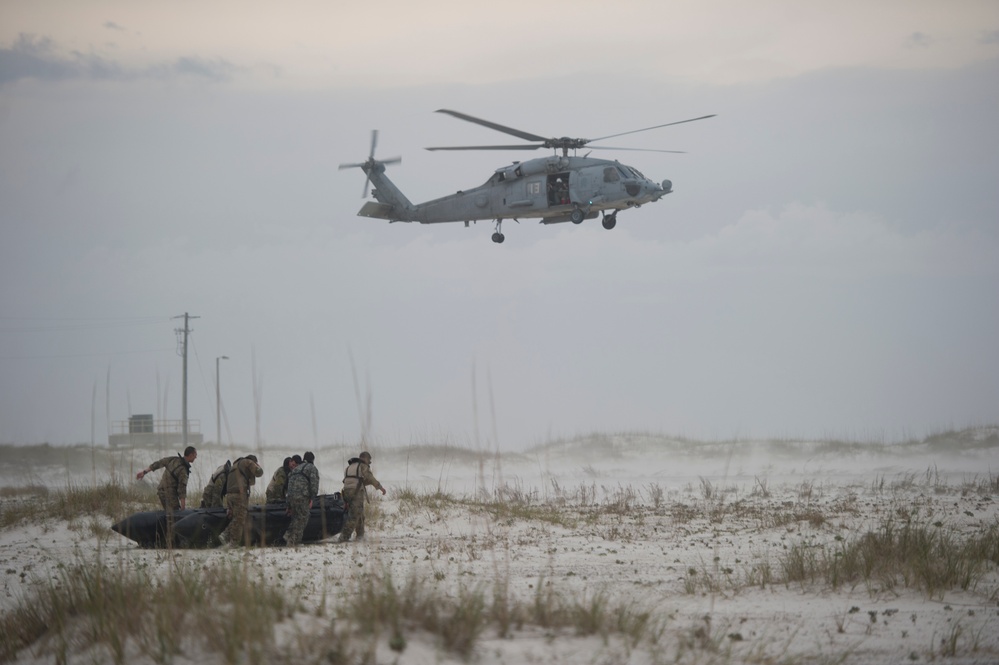 Emerald Warrior 7th Special Forces Group (Airborne) Maratime Operations