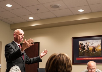USARC hosts senior leader orientation