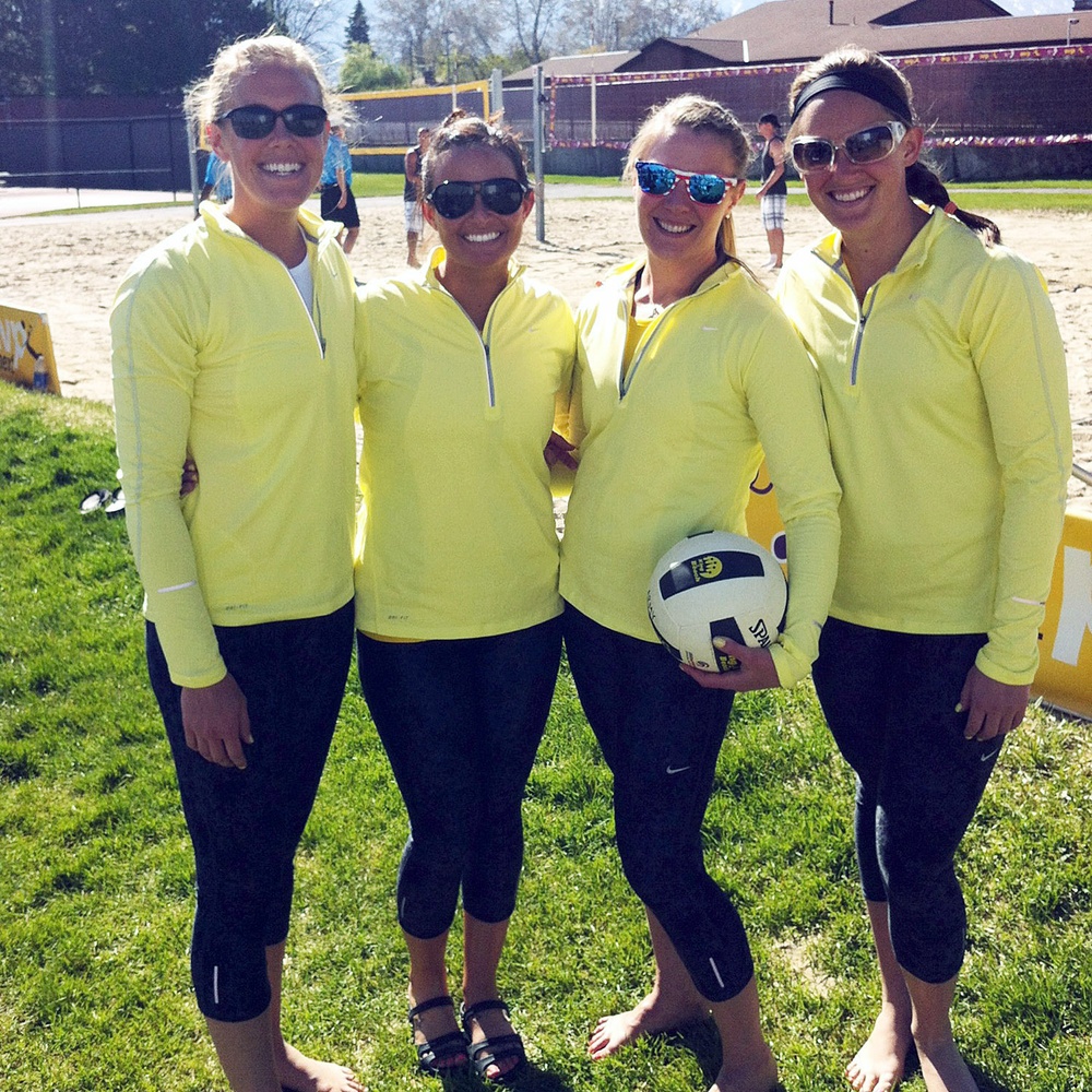 Wisconsin Guard helicopter crew chief plays on Army beach volleyball team