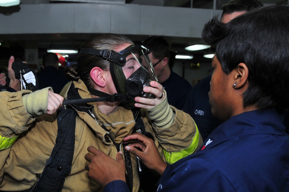 USS Carl Vinson activity