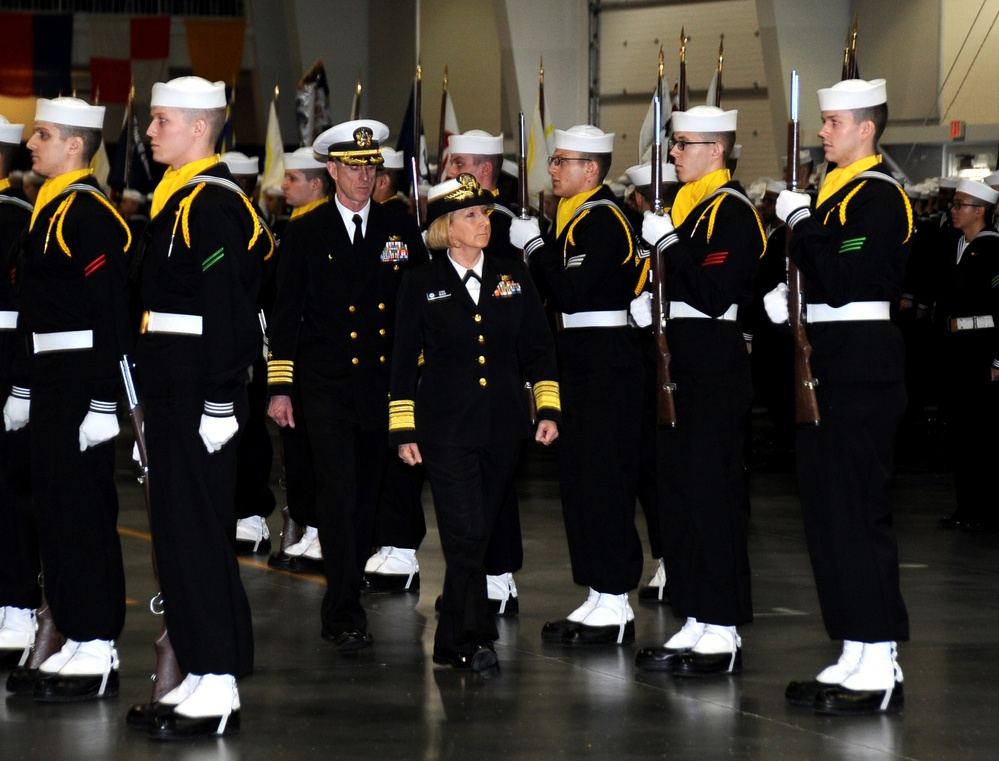 Chief of Naval Reserves visits RTC