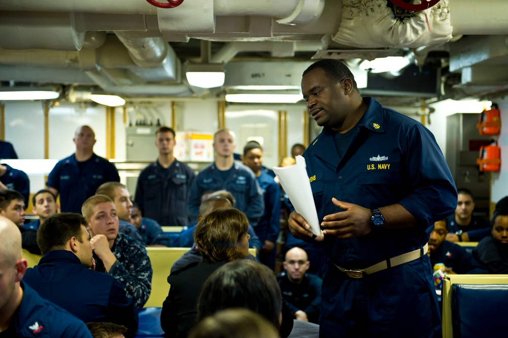 USS Hue City sailors participate in training