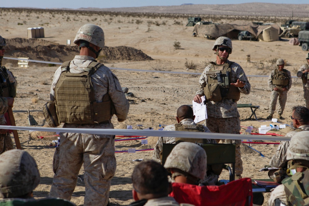 11th Marine Regiment Desert Fire Exercise