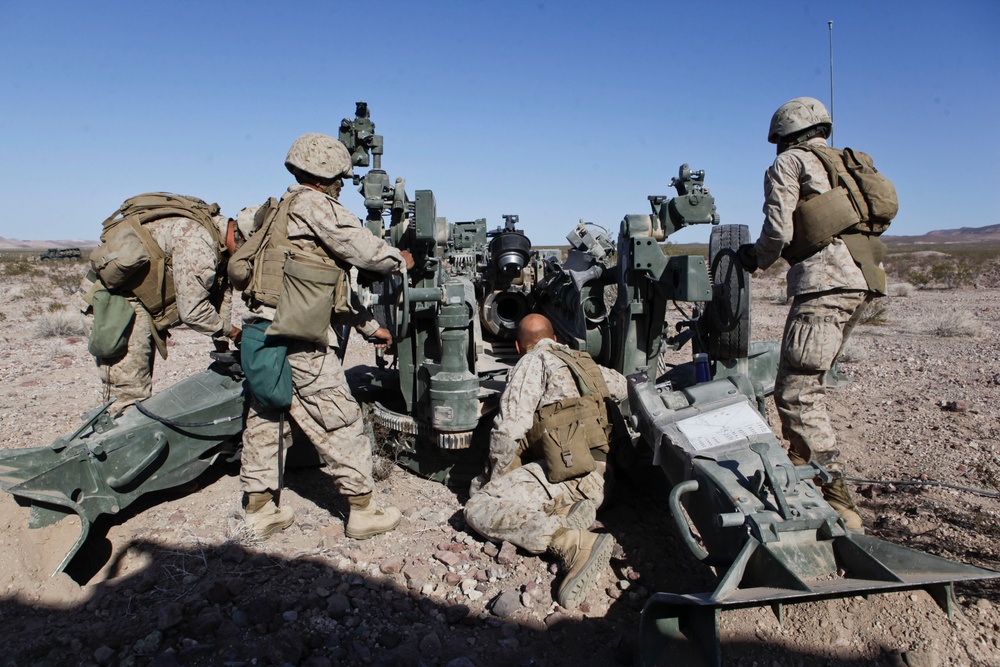 11th Marine Regiment Desert Fire Exercise