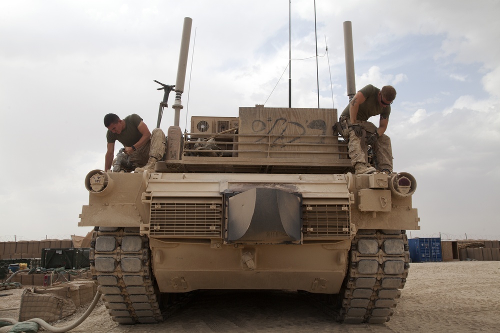 DVIDS - Images - Shir Ghazay Scenes: Delta Company, 1st Tank