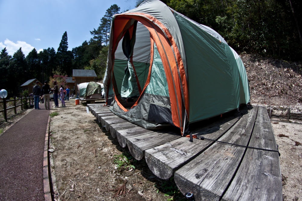 Hikers, campers explore Seven Falls