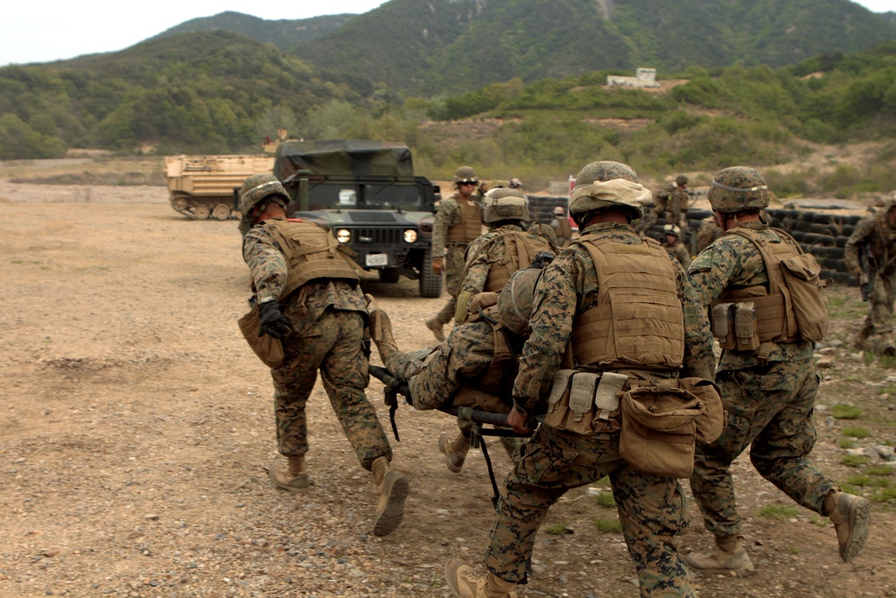 ROK, US Marines conduct bilateral combined arms live-fire