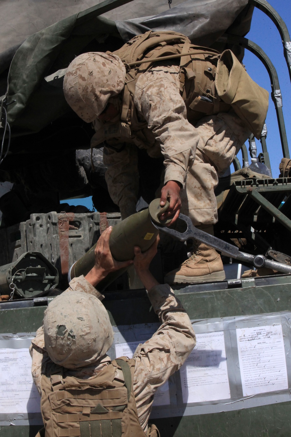 11th Marine Regiment Desert Firing Exercise