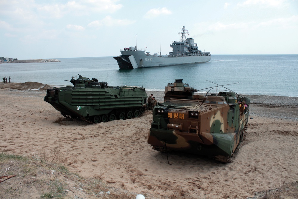 ROK, US forces conclude Exercise Ssang Yong ‘13