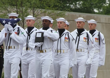 Arlington National Cemetery dedicates new columbarium