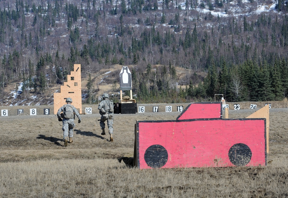 1-40th Cavalry Regiment (Airborne) buddy-team live fire