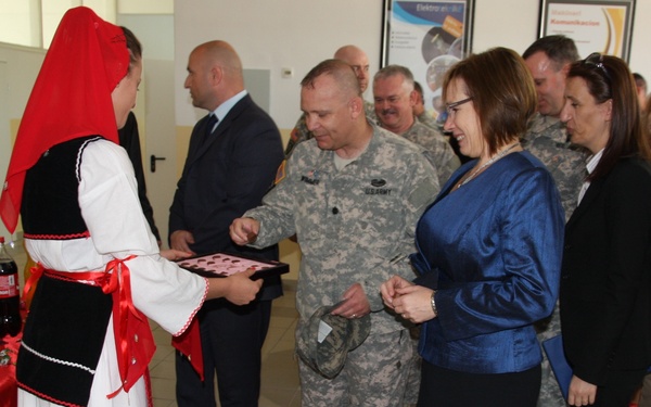 Soldiers improve learning conditions