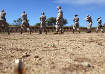 Marines practice new pistol qualify at the range