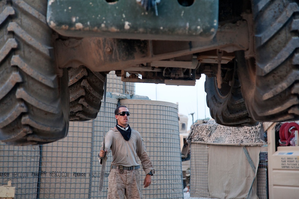 42nd Battalion Georgian Liaison Team 8 conducts resupply and retrograde