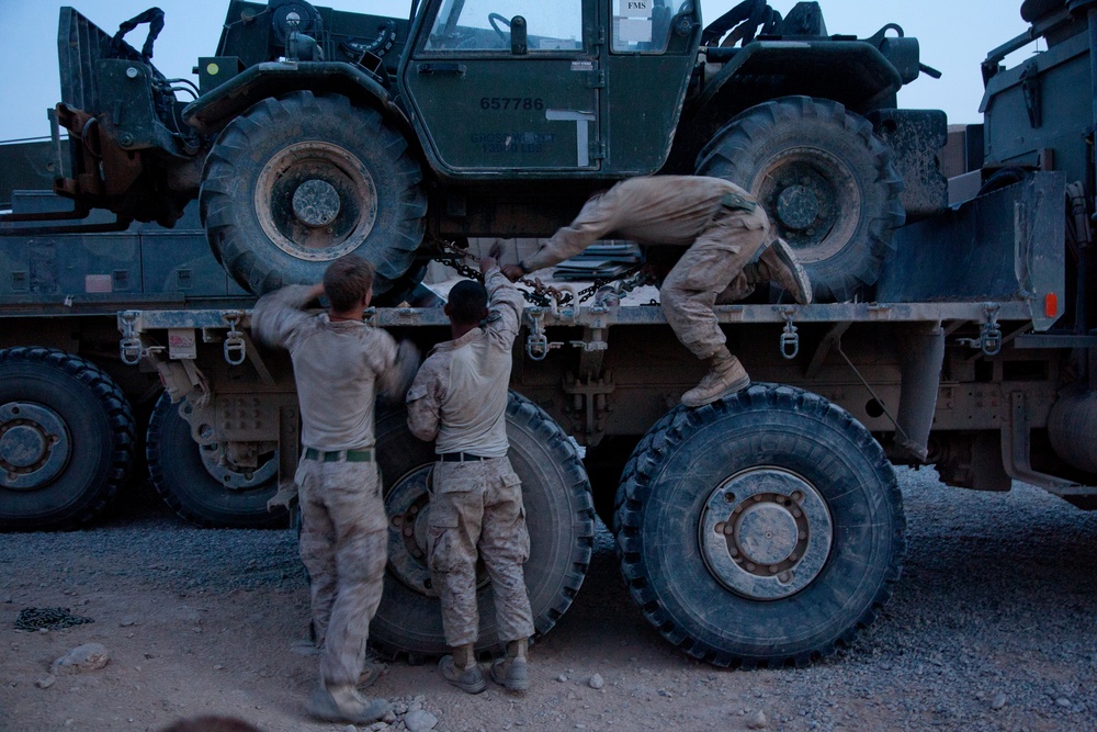 42nd Battalion Georgian Liaison Team 8 conducts resupply and retrograde