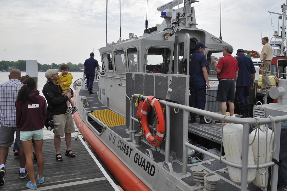 Coast Guard Station Annapolis, Md., hosts open house
