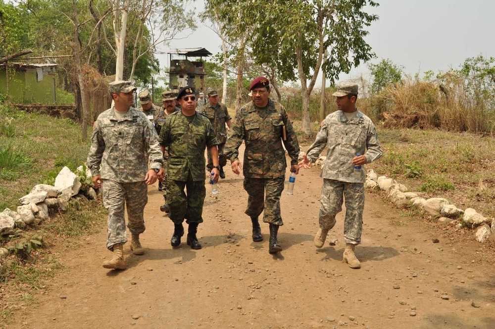 Multi-national leaders tour Salvadoran base as it supports Beyond the Horizon