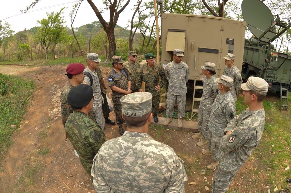 Multi-national leaders tour Salvadoran base as it supports Beyond the Horizon